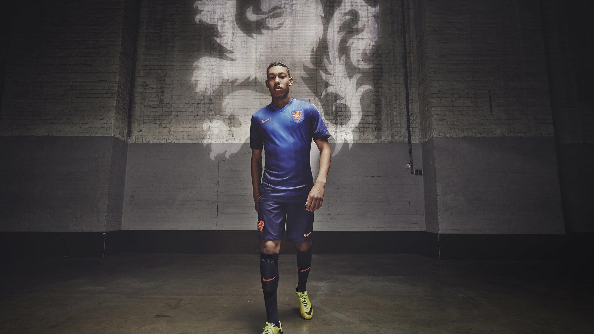 唐斯狂轰39+12统治内线，尼克斯主场力克热火取关键胜利